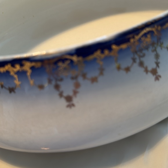 Vintage Covered China Dish - Picture 5 of 12